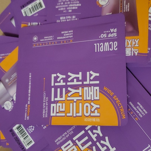 300 Individual Packets of SPF 50 Acwell Sunblock K Beauty Korean Skincare Travel - Picture 1 of 5